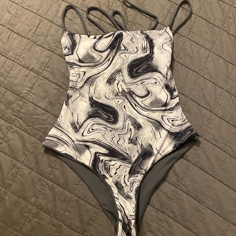 One piece bathing suit